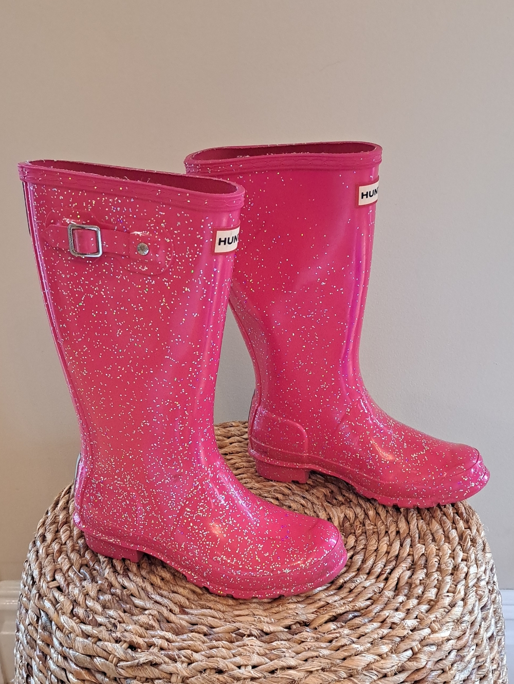 HUNTER Girls Classic Pink Glitter Tall Wellie Rain/Outdoor/Preppy Rubber Boots 4